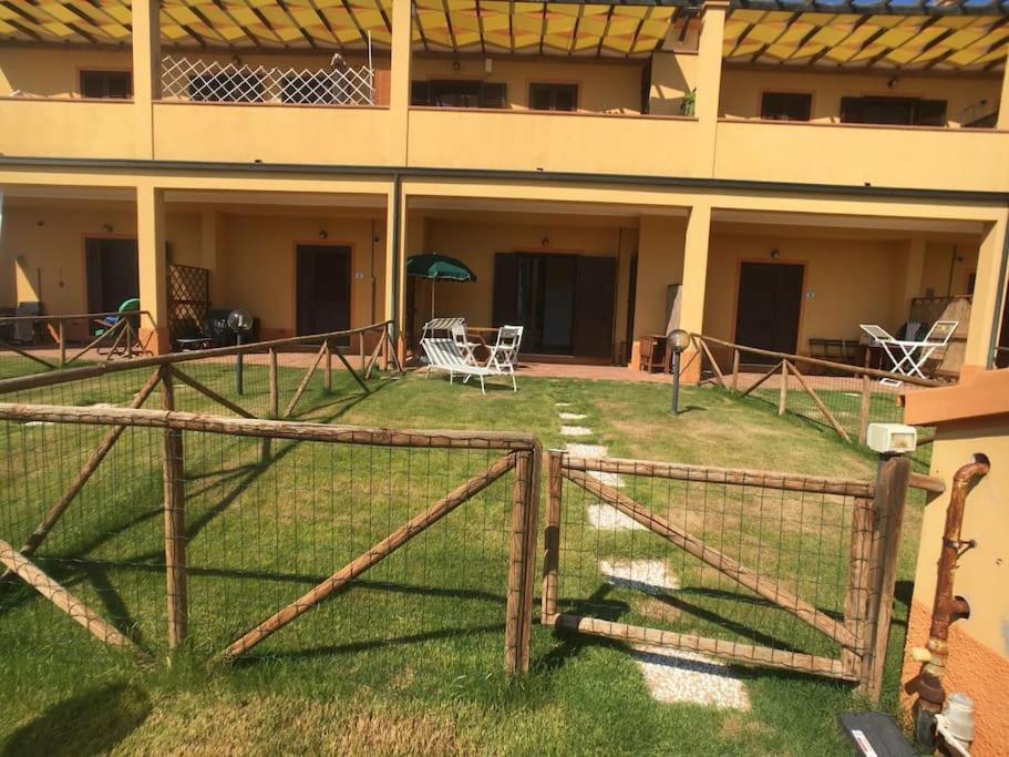 Deste - In Campagna 4 Posti Letto Con Giardino La Sdriscia Exteriör bild