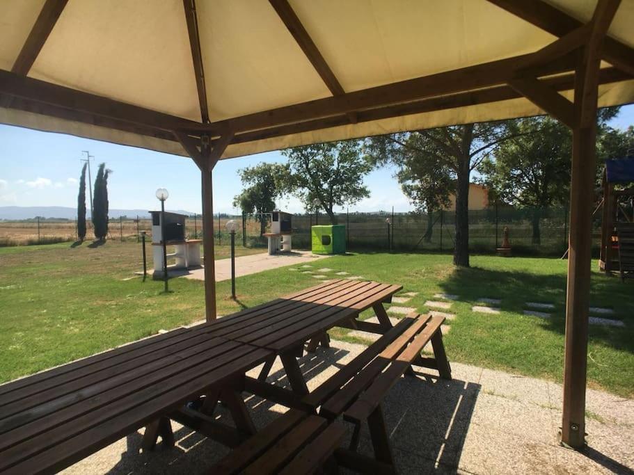 Deste - In Campagna 4 Posti Letto Con Giardino La Sdriscia Exteriör bild